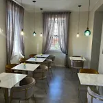 Demetrio Ars מלון