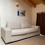 فندق Demetrio Ars