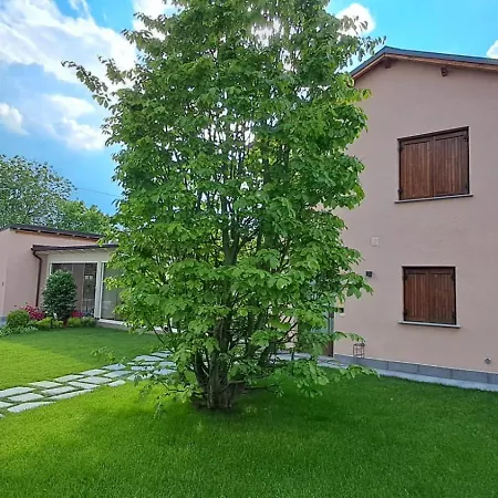 Demetrio Ars מלון 3*