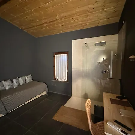 מלון Demetrio Ars 3*