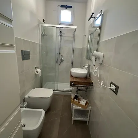 Demetrio Ars Hotell Piacenza