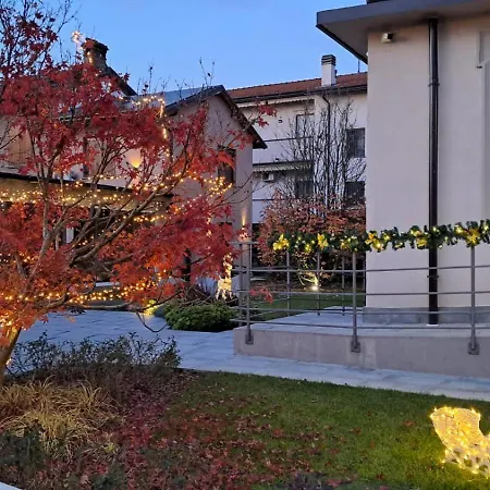 Demetrio Ars מלון 3*