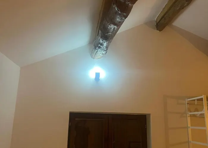 Demetrio Ars מלון פיאצ'נצה